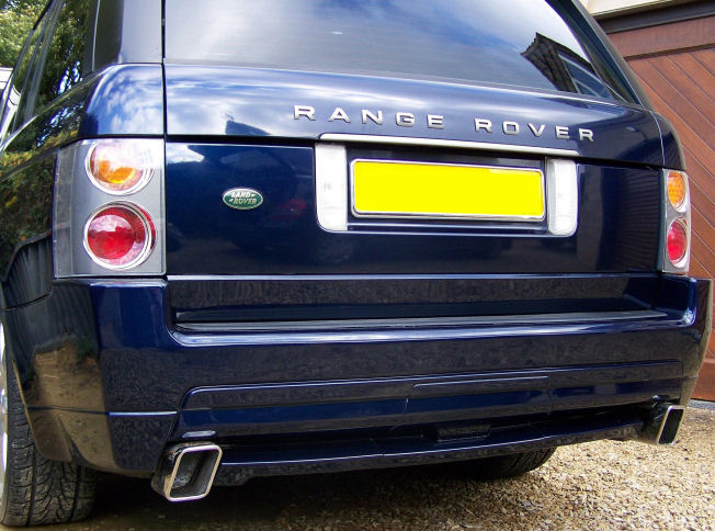 Range Rover L322 HSX Style rear bumper ( 2002-2010 ) with HST Ex - Click Image to Close